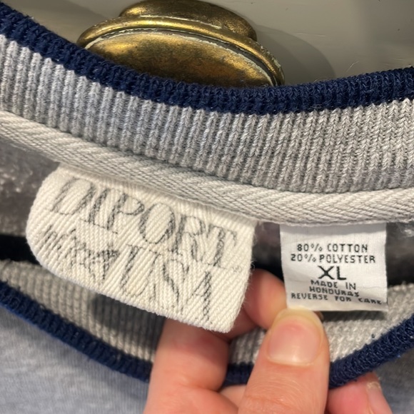 Washington D. C grey vintage crewneck sweater. - Picture 3 of 5